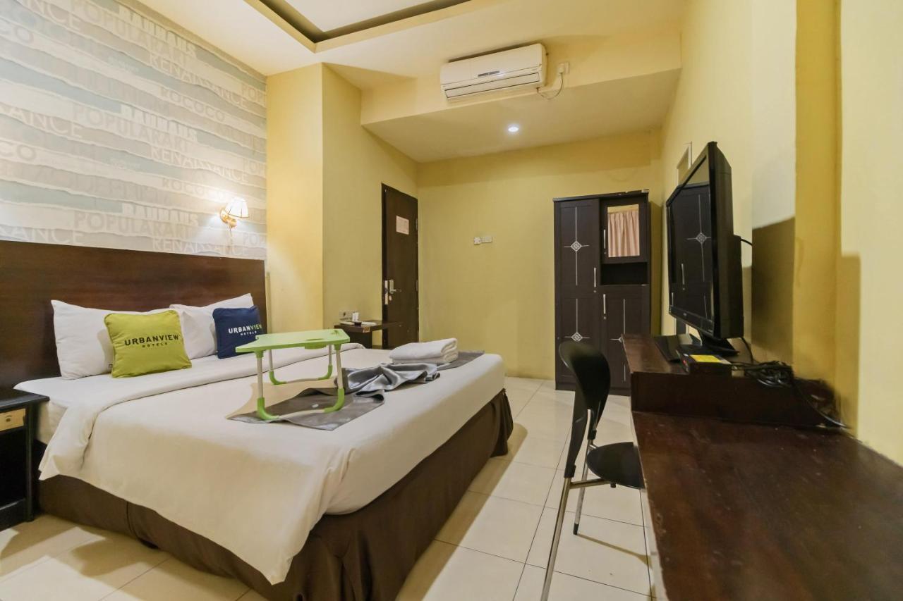 Urbanview Hotel Best Skip Palembang Eksteriør bilde