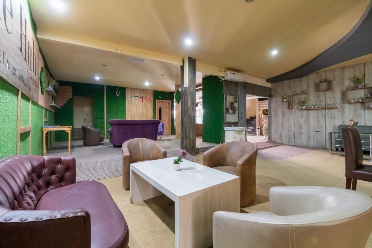 Urbanview Hotel Best Skip Palembang Eksteriør bilde