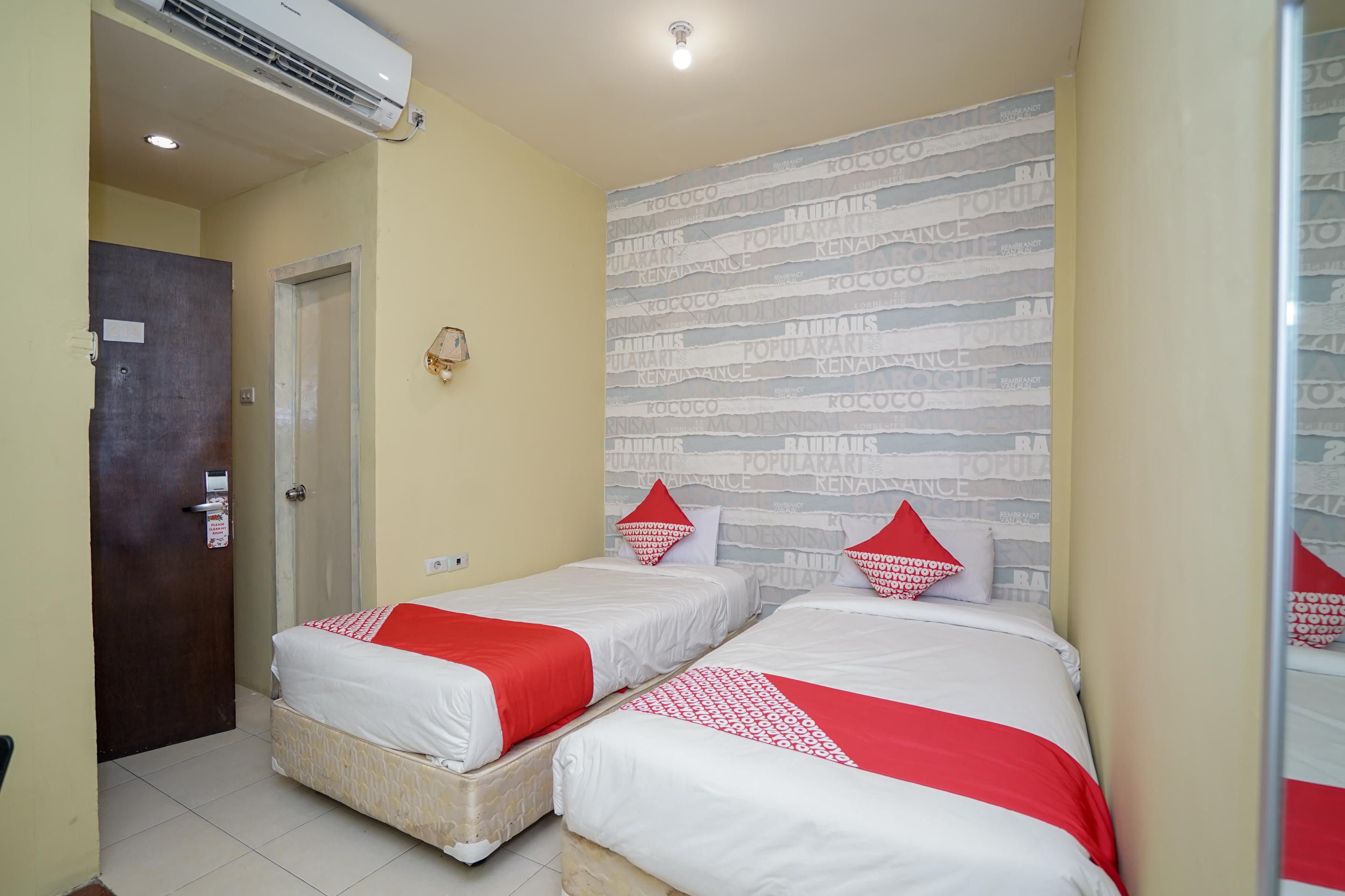 Urbanview Hotel Best Skip Palembang Eksteriør bilde