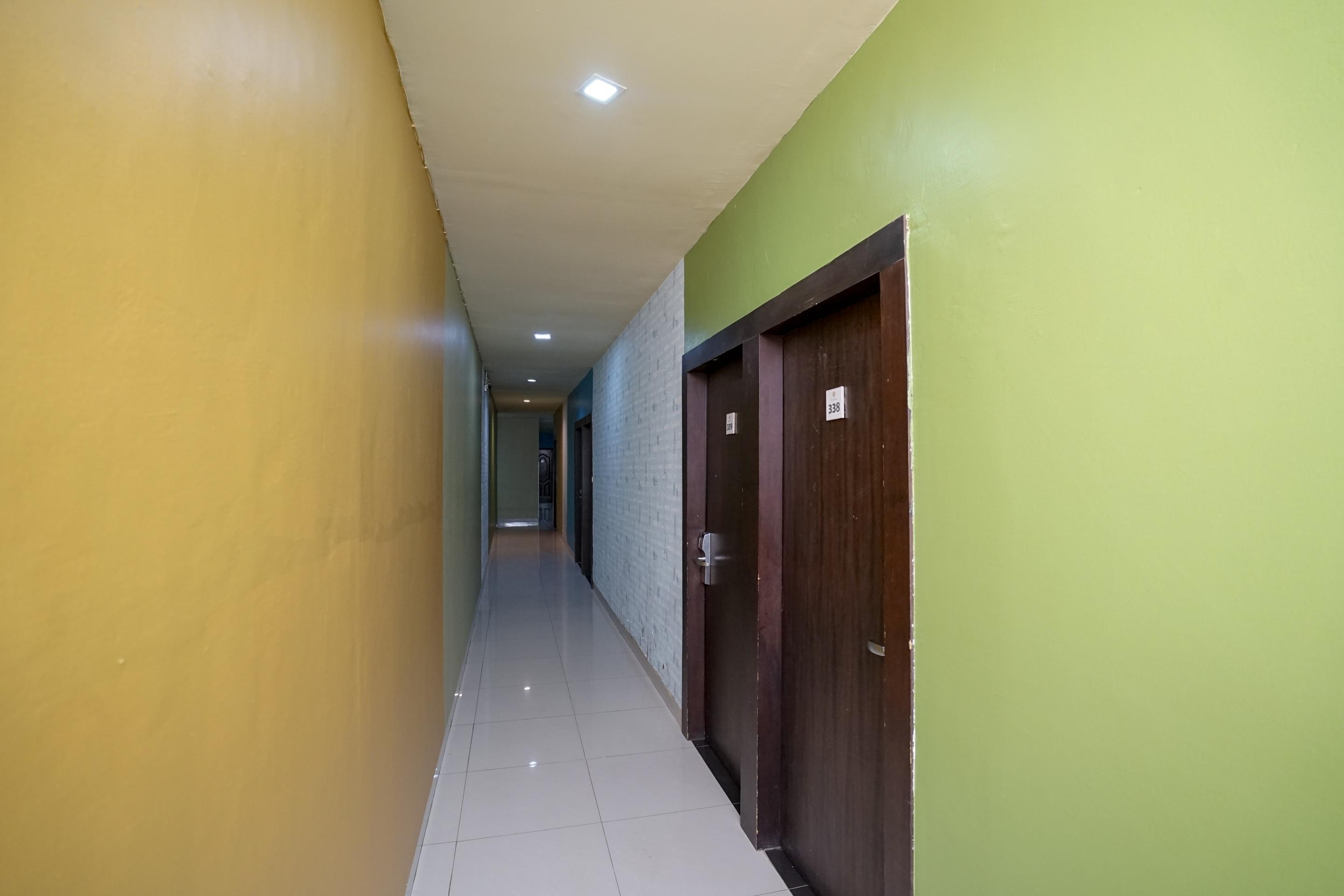 Urbanview Hotel Best Skip Palembang Eksteriør bilde
